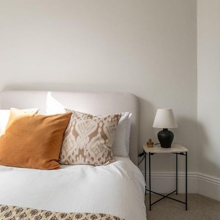 Hitchmans Mews - Stunning 2Bd In Chipping Norton! Apartment ภายนอก รูปภาพ