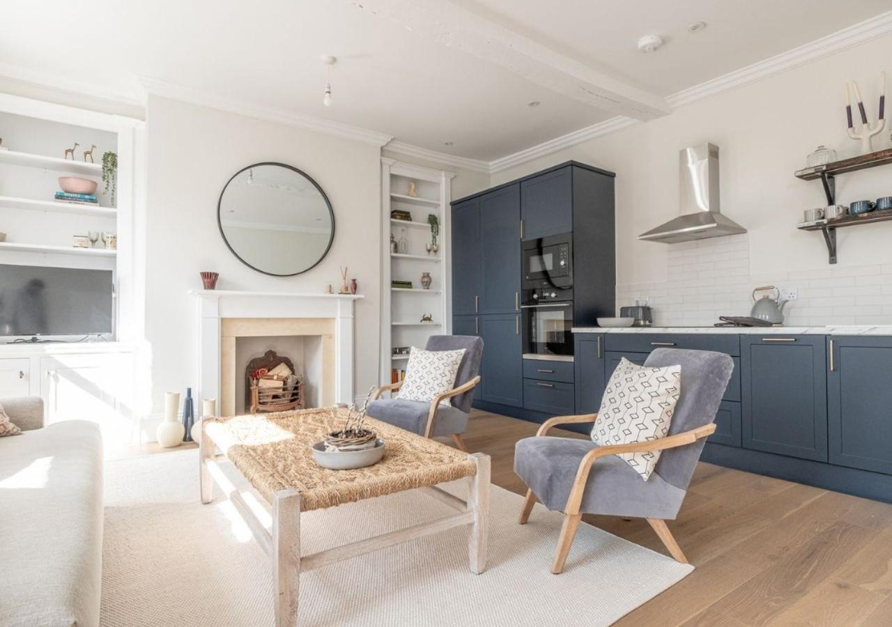Hitchmans Mews - Stunning 2Bd In Chipping Norton! Apartment ภายนอก รูปภาพ