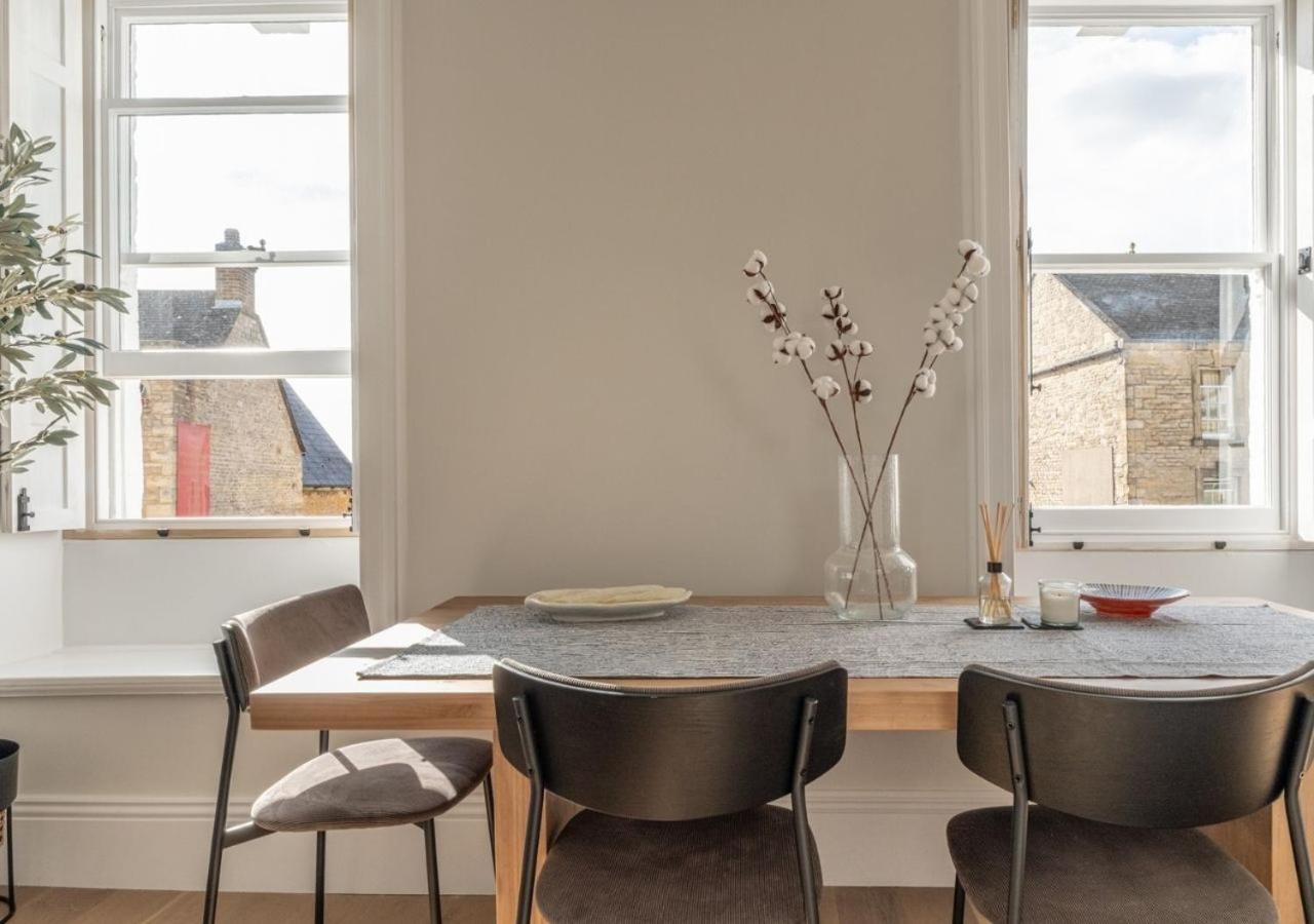 Hitchmans Mews - Stunning 2Bd In Chipping Norton! Apartment ภายนอก รูปภาพ